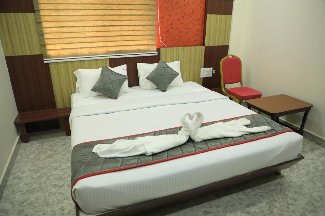 K11-Sanitize Rooms Chennai Exterior foto